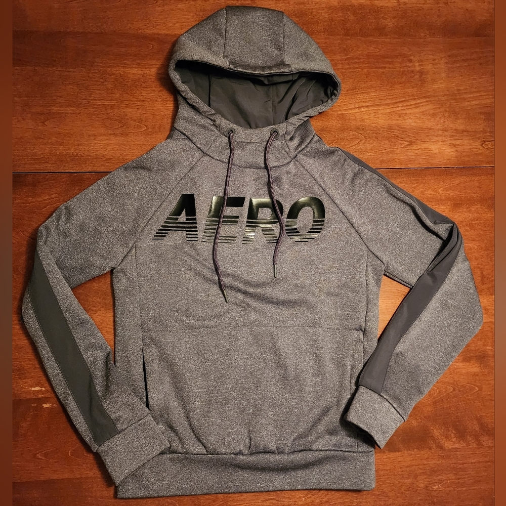 Aeropostale Boys Gray Pull Over Hoodie